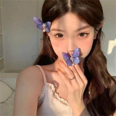 春日苦短少年恋爱吧。 海报